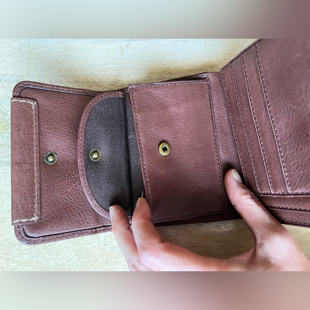 Fossil Leather Wallet, Never Used, Leather Interiors! View 6